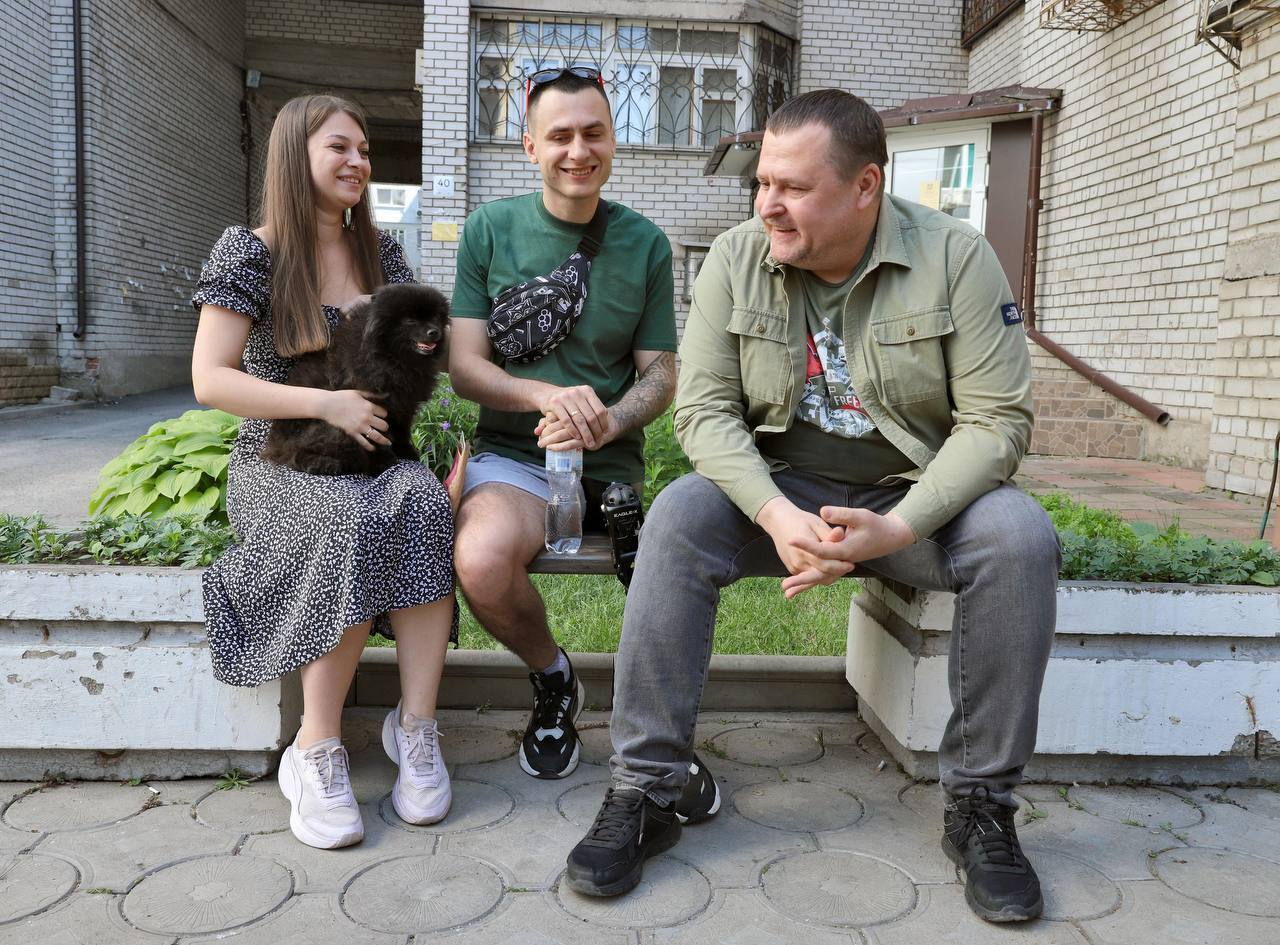 "Якби любов була фотографією": Філатов показав родину Героя із Дніпра, яка зворушила всю Україну