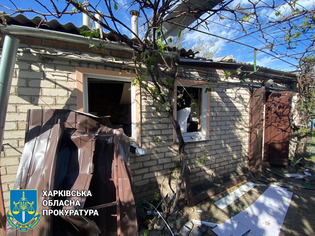 Окупанти вдарили по Богуславці на Харківщині: загинула жінка, серед поранених – дитина