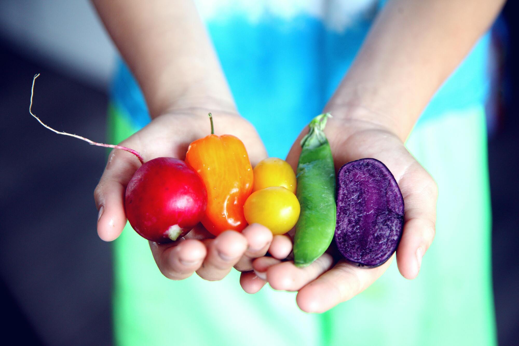 Как правильно мыть овощи, фрукты, ягоды и зелень: полезные советы
