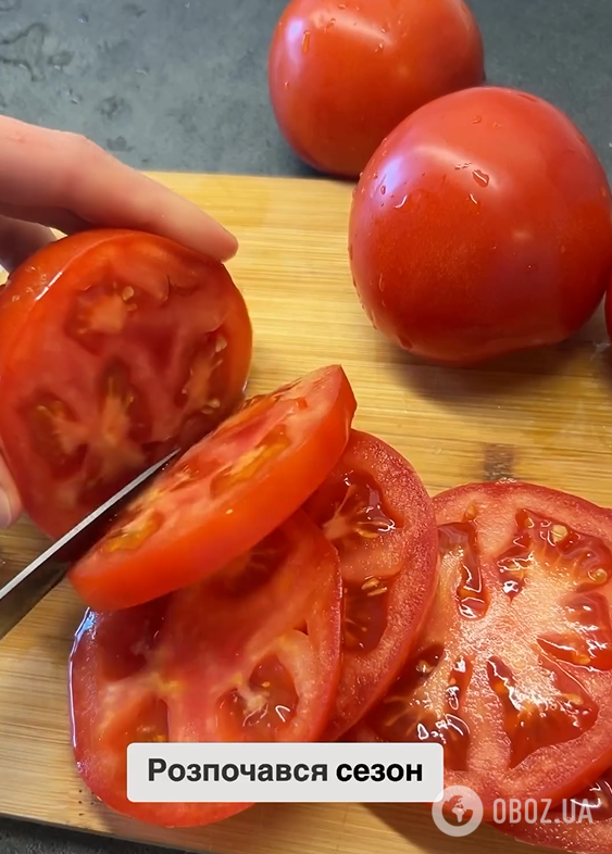 Свіжі мариновані помідори з цибулею до шашлику: можна їсти через 30 хвилин