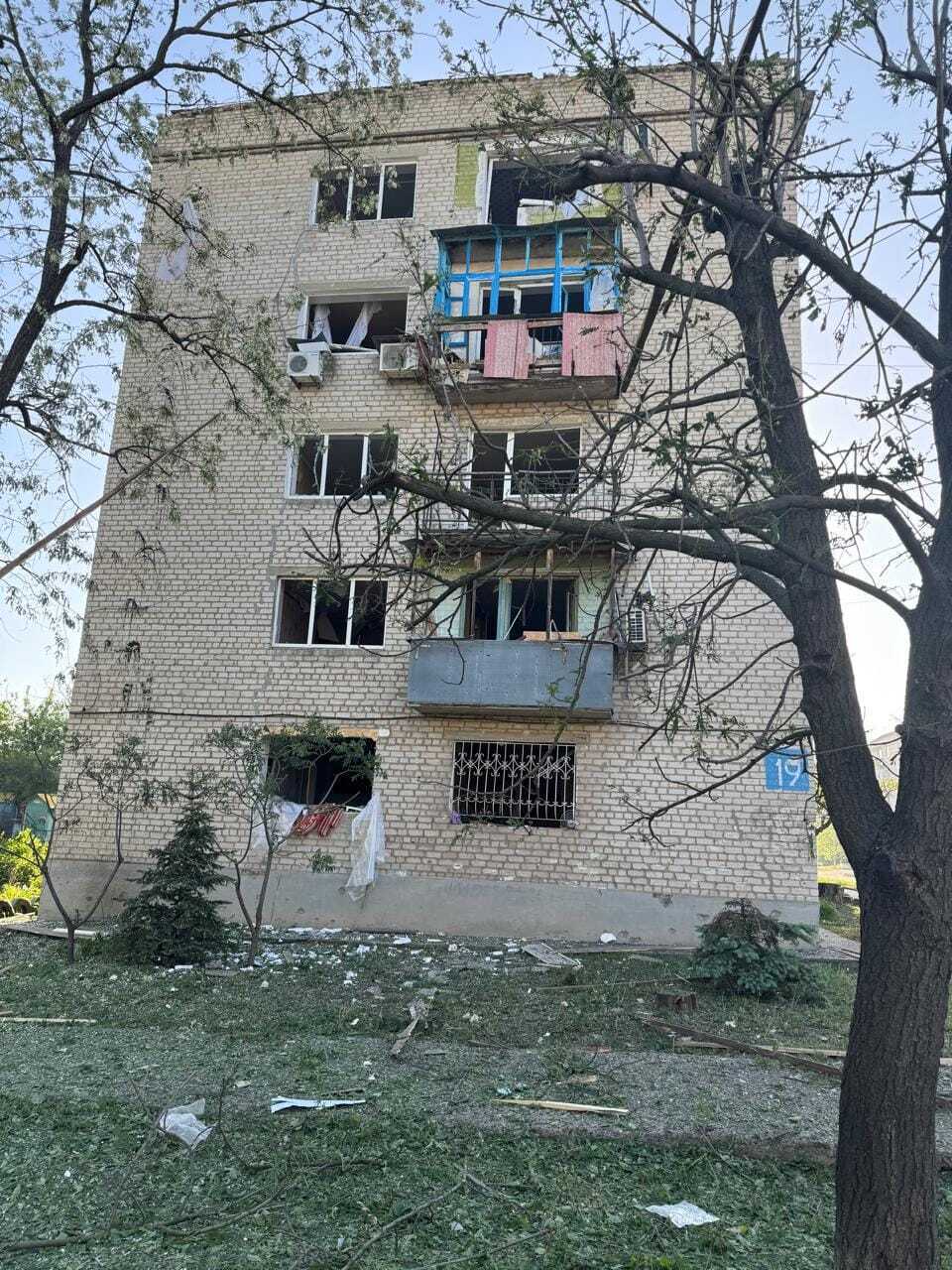 Оккупанты утром ударили по Курахово: есть погибшие и раненые. Фото