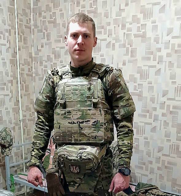 Йому назавжди буде 25: на фронті загинув військовий із Київщини Микола Ткачов. Фото qhtixhiqtdiedant