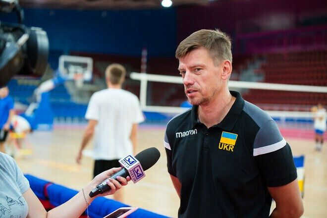 Игроки сборной Украины угрожали отказаться выступать за национальную команду, требуя вернуть бывшего тренера, – президент ФВУ
