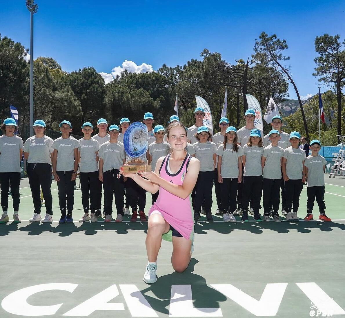 Украинская теннисистка вынесла четырех россиянок и выиграла турнир в Грузии. Видео