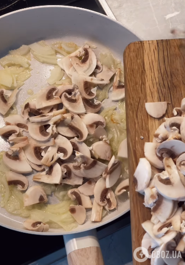 Жюльен с курицей и грибами: можно подавать как закуску или самостоятельное блюдо
