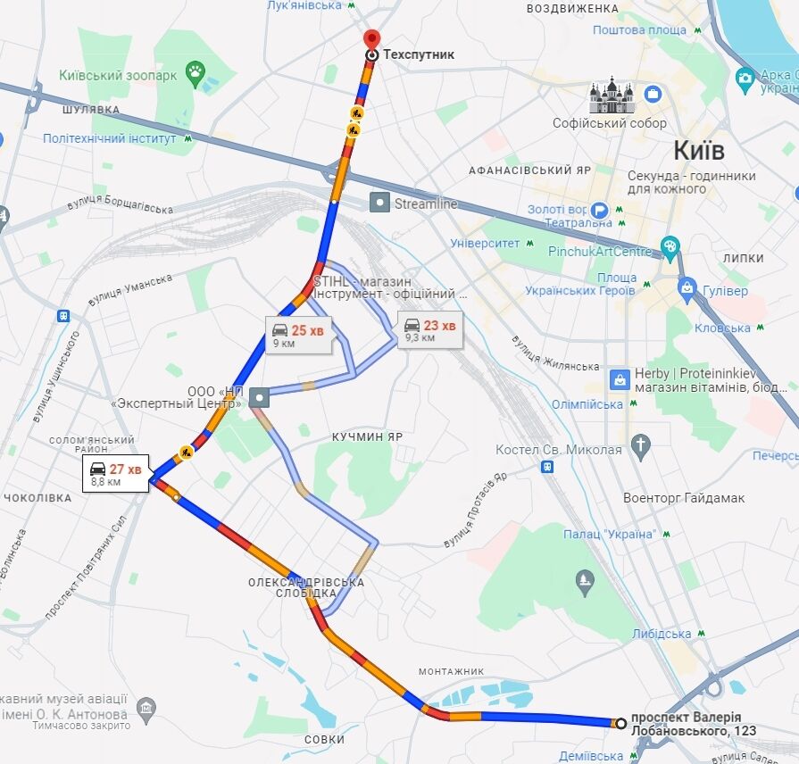 В Киеве образовались многочисленные пробки: где затруднено движение авто. Карта