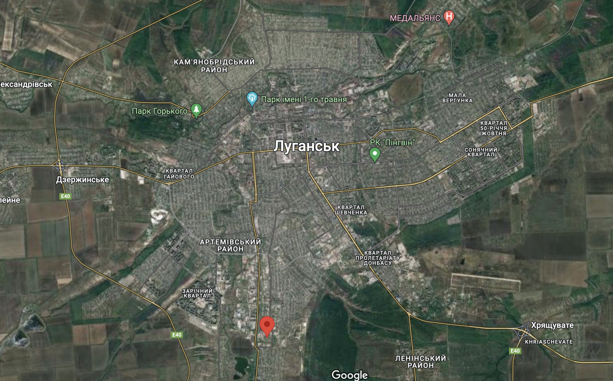 В окупованому Луганську пролунали вибухи: повідомляють про влучання ракет ATACMS по нафтобазі. Відео