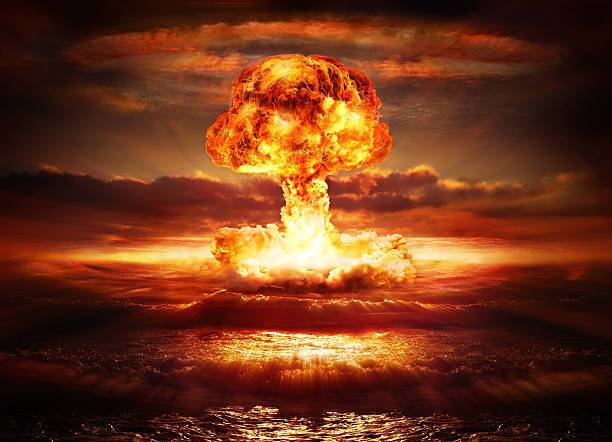 Фізики розвінчали найстрашнішу сцену в "Оппенгеймері": як насправді працює атомна бомба