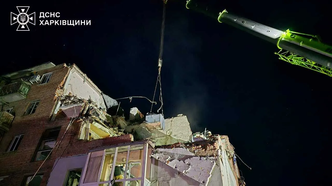 Жертвой ракетного удара по 5-этажке в Харькове оказался бывший футболист "Металлиста"
