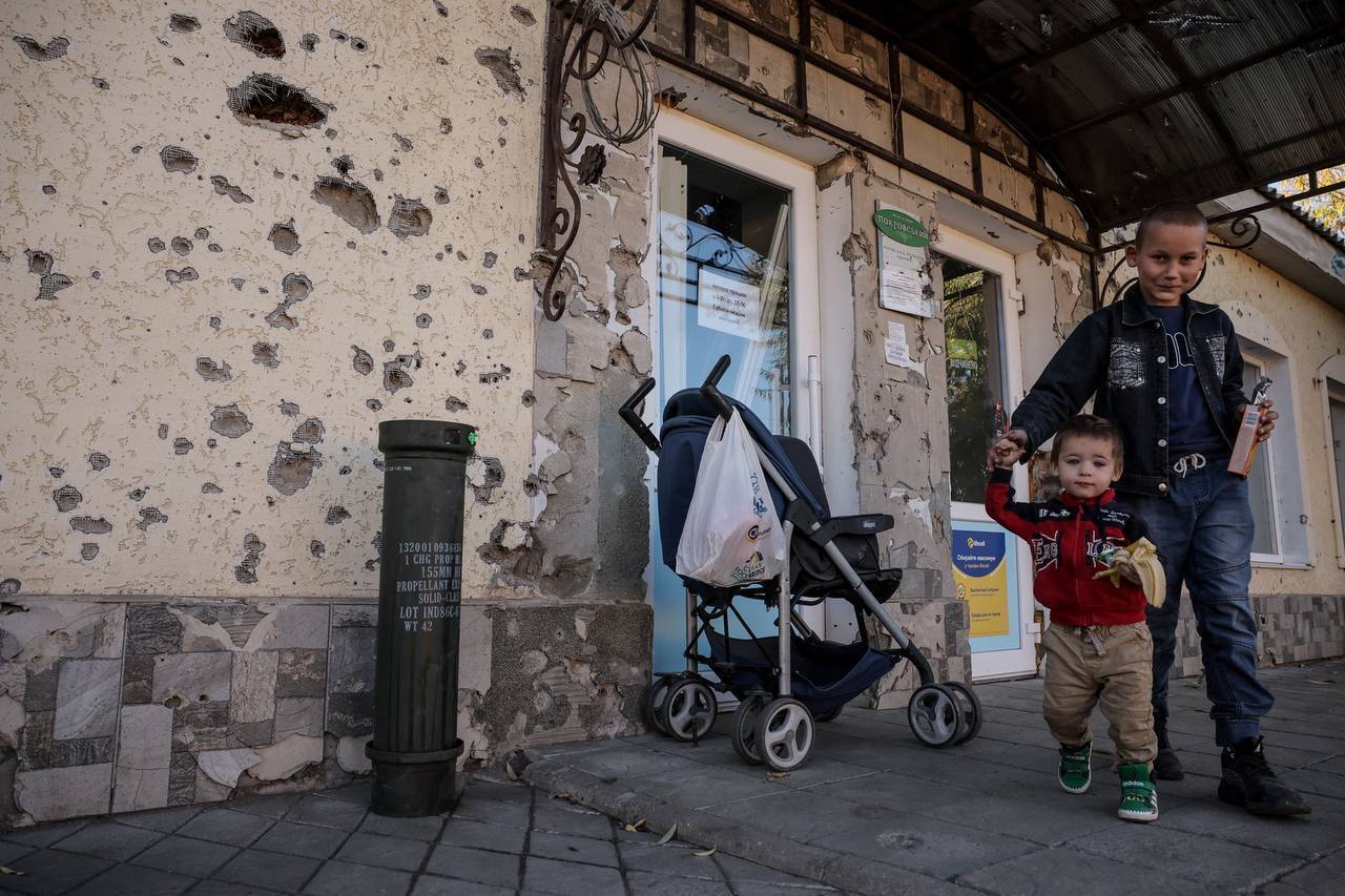 Зеленський: агресія РФ вкрала в українських дітей безтурботність і змусила побачити війну. Фото