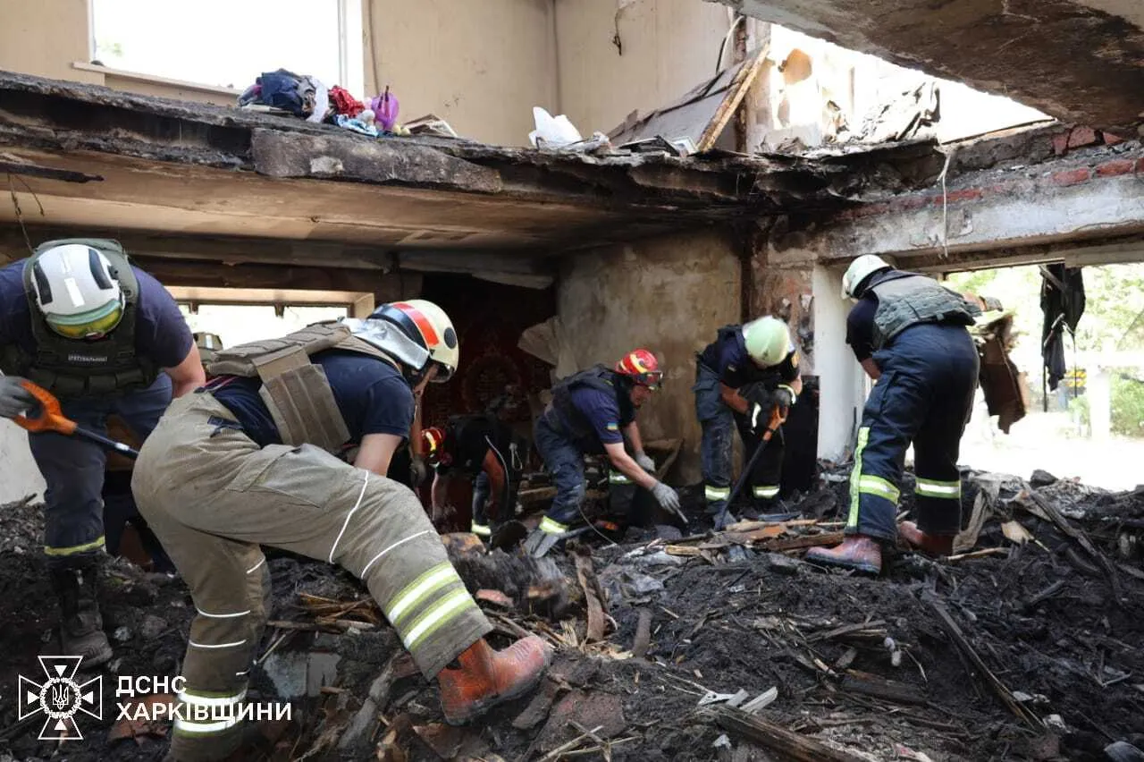 Жертвой ракетного удара по 5-этажке в Харькове оказался бывший футболист "Металлиста"