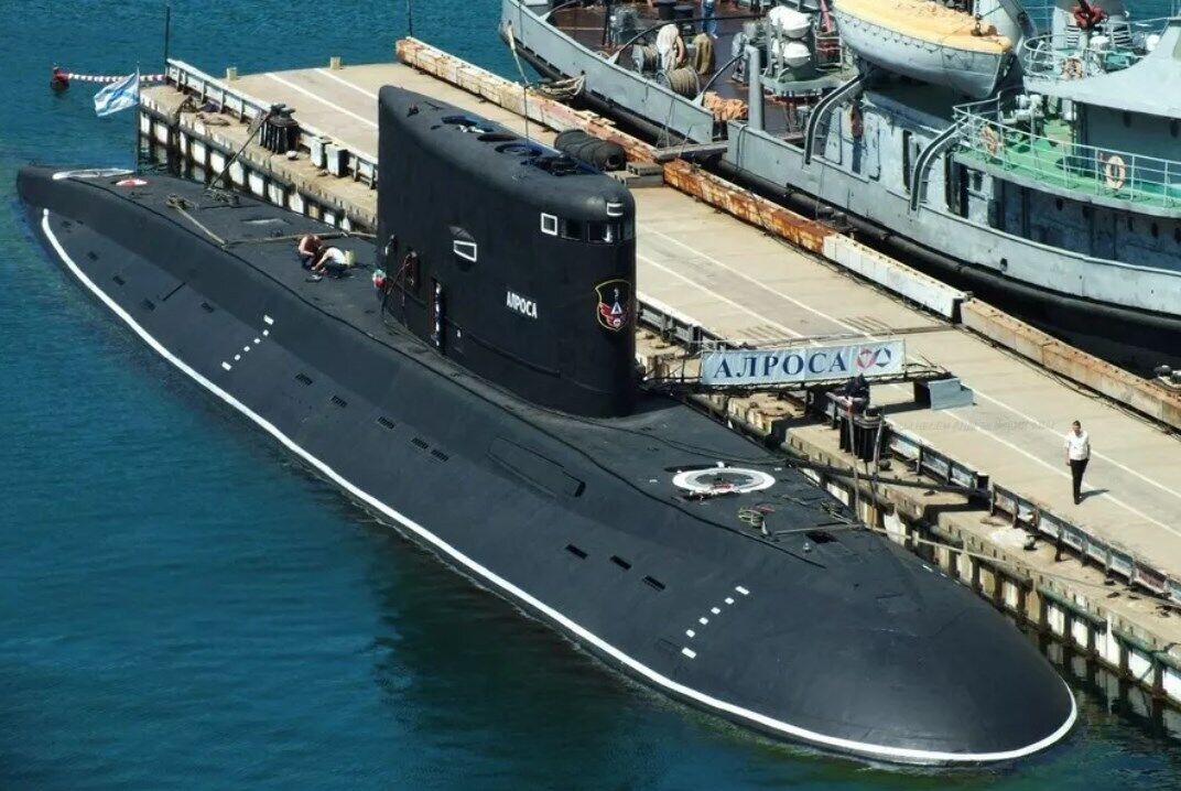 Коваленко: Росія почала патрулювати Чорне море підводними човнами. Що відбувається