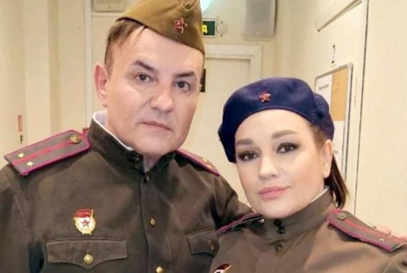 Российский певец Сергей Рогожин пожаловался, что потерял бизнес за границей из-за войны, и заговорил о возвращении в Запорожье "на танке"