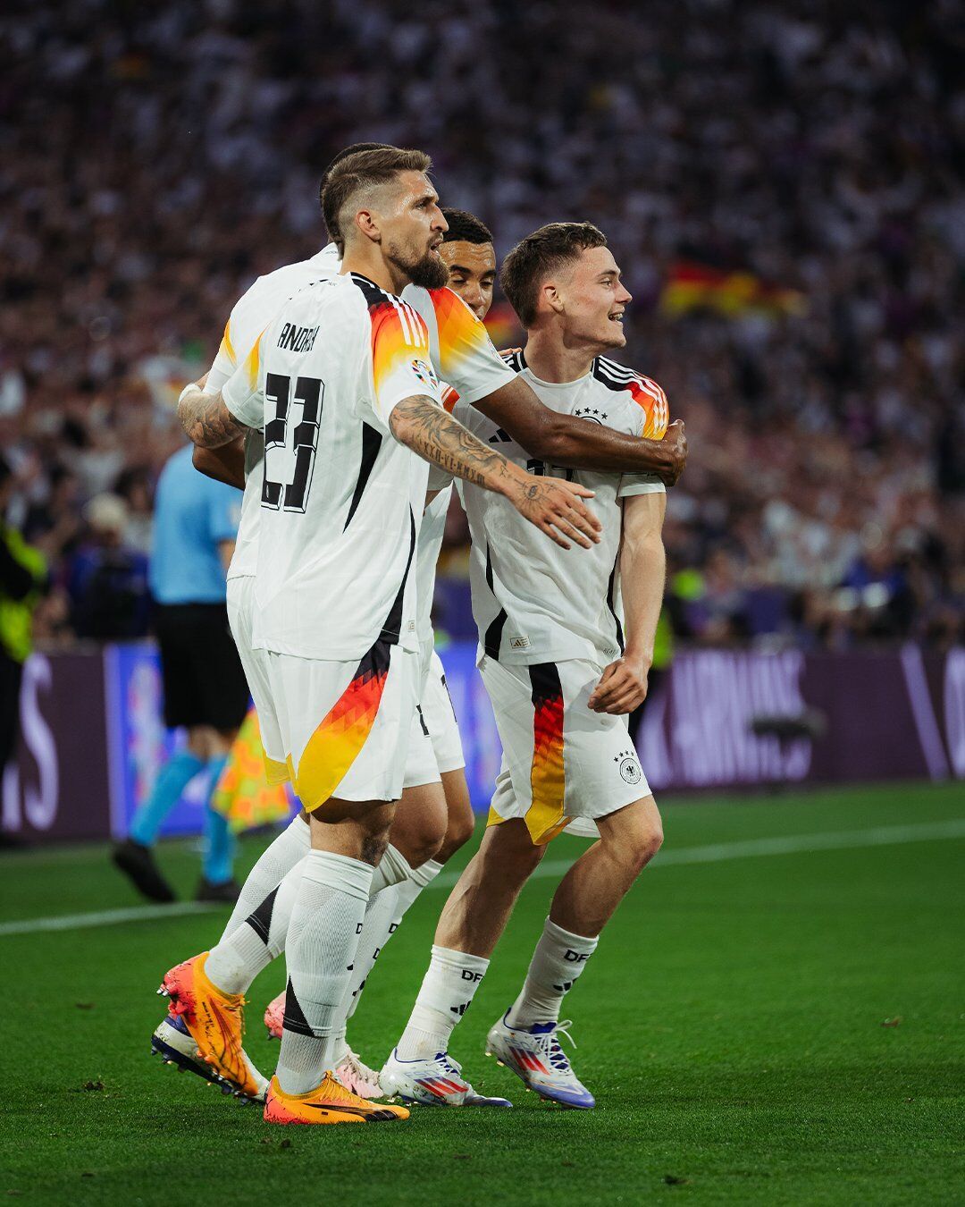 Удаление и полный разгром: Германия нокаутировала Шотландию в первом матче Евро-2024