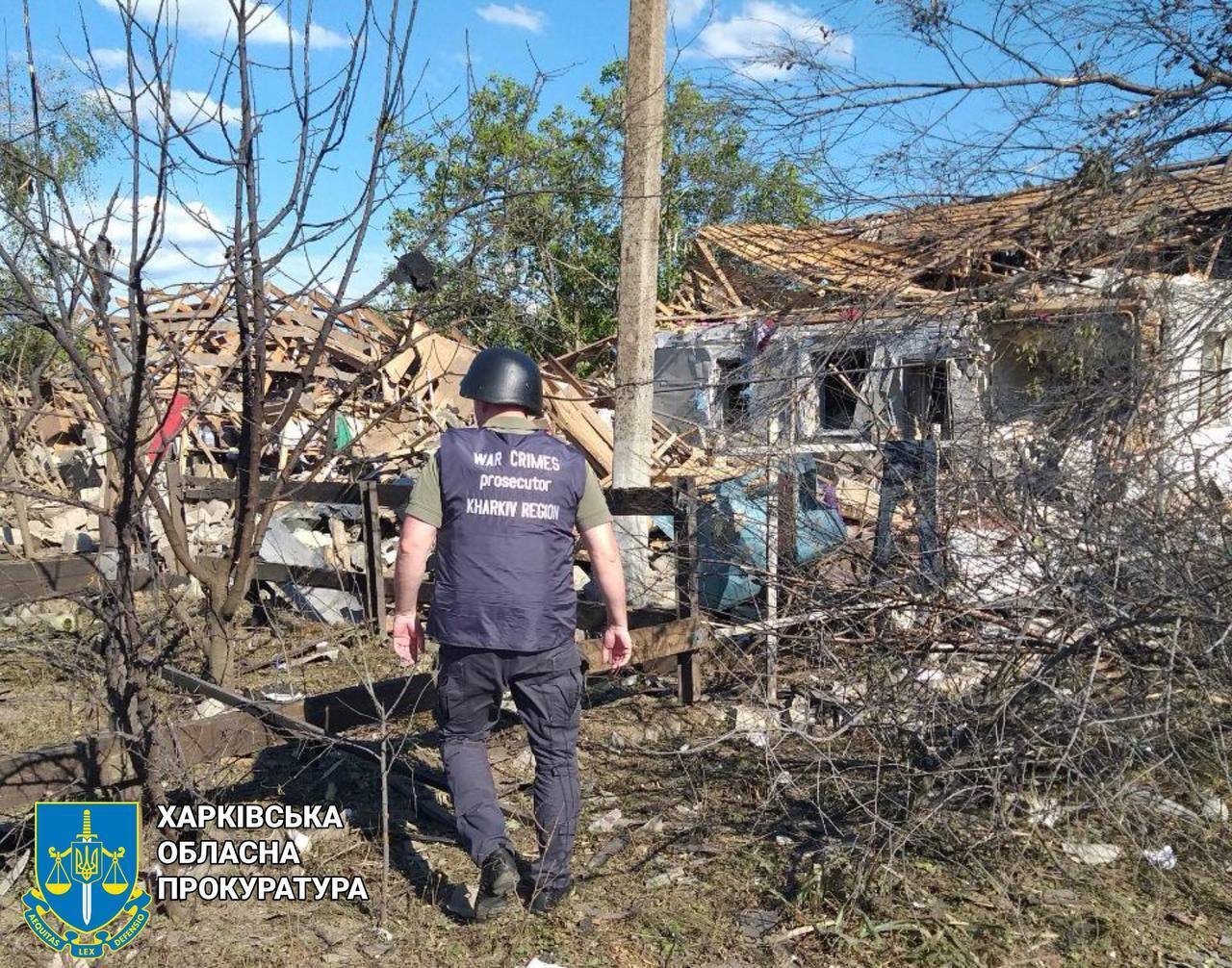 Враг нанес авиаудар по Купянскому району на Харьковщине, погибла женщина. Фото