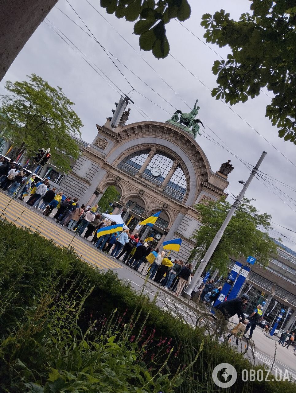 "Освободите защитников Украины!" В Швейцарии, где продолжается Саммит мира, провели акцию в поддержку пленных. Фото и видео