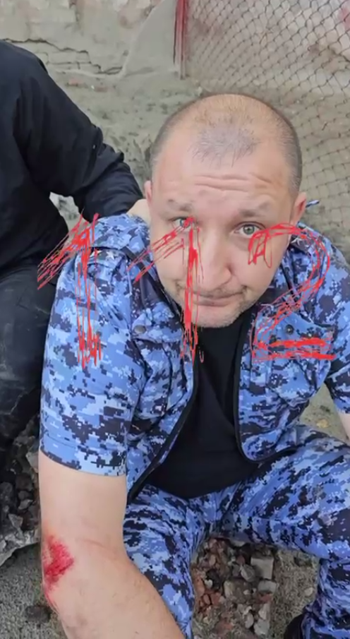 В Ростові засуджені за співпрацю з ІДІЛ захопили заручників у СІЗО, ЗМІ пишуть про стрілянину. Відео