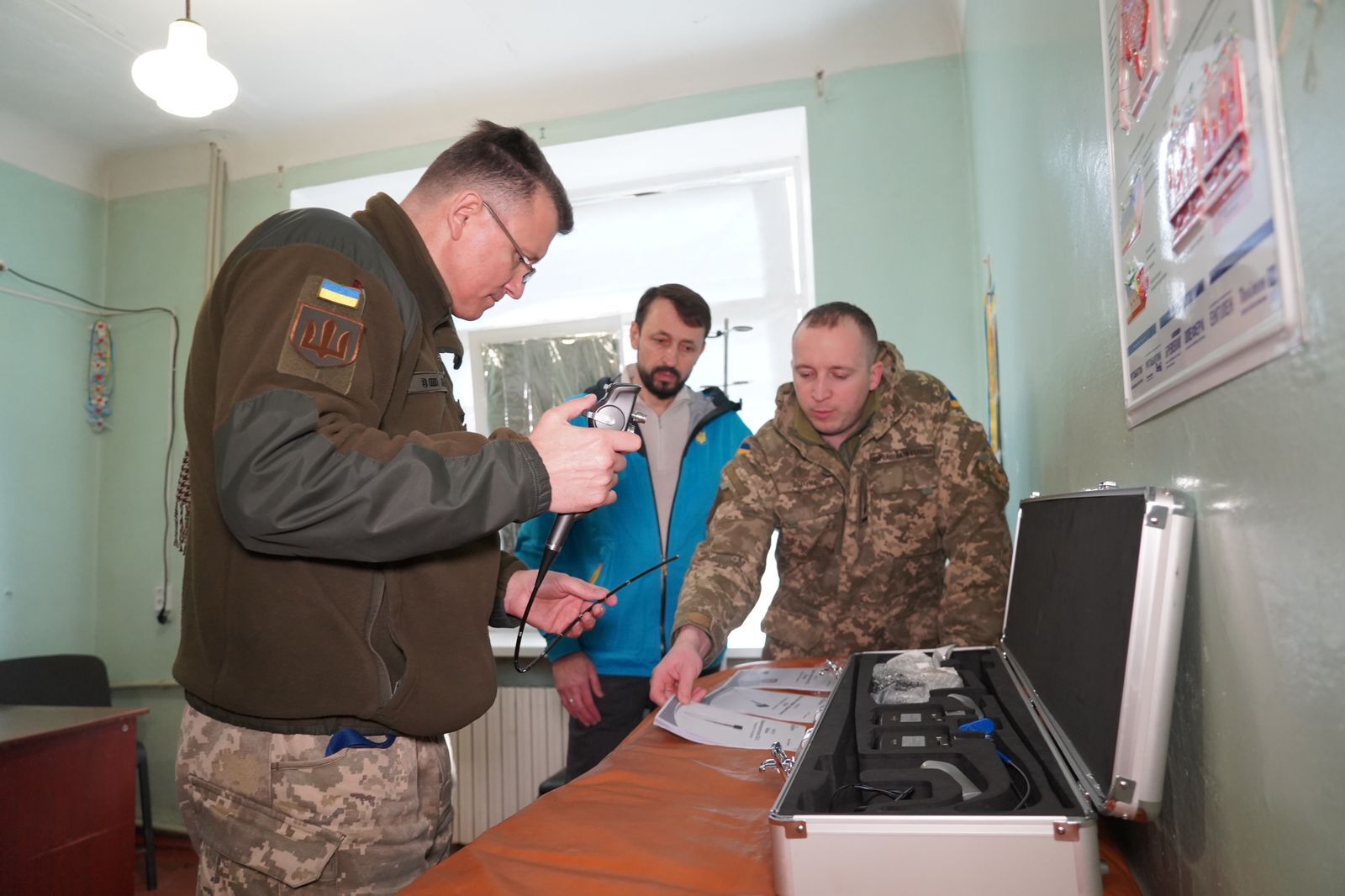 БФ молодежной инициативы "Надія" при поддержке мецената приобрела "искусственную почку" для военного госпиталя