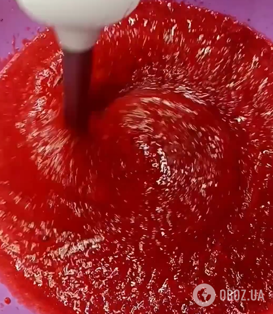 Прохолодний освіжаючий морс з полуниці: знадобиться всього 4 інгредієнти