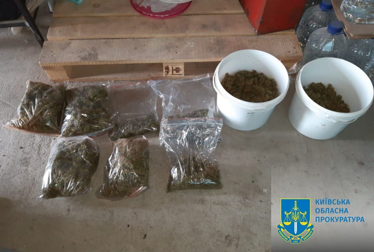 На Київщині судитимуть організовану групу, яка займалася збутом наркотиків. Подробиці справи і фото