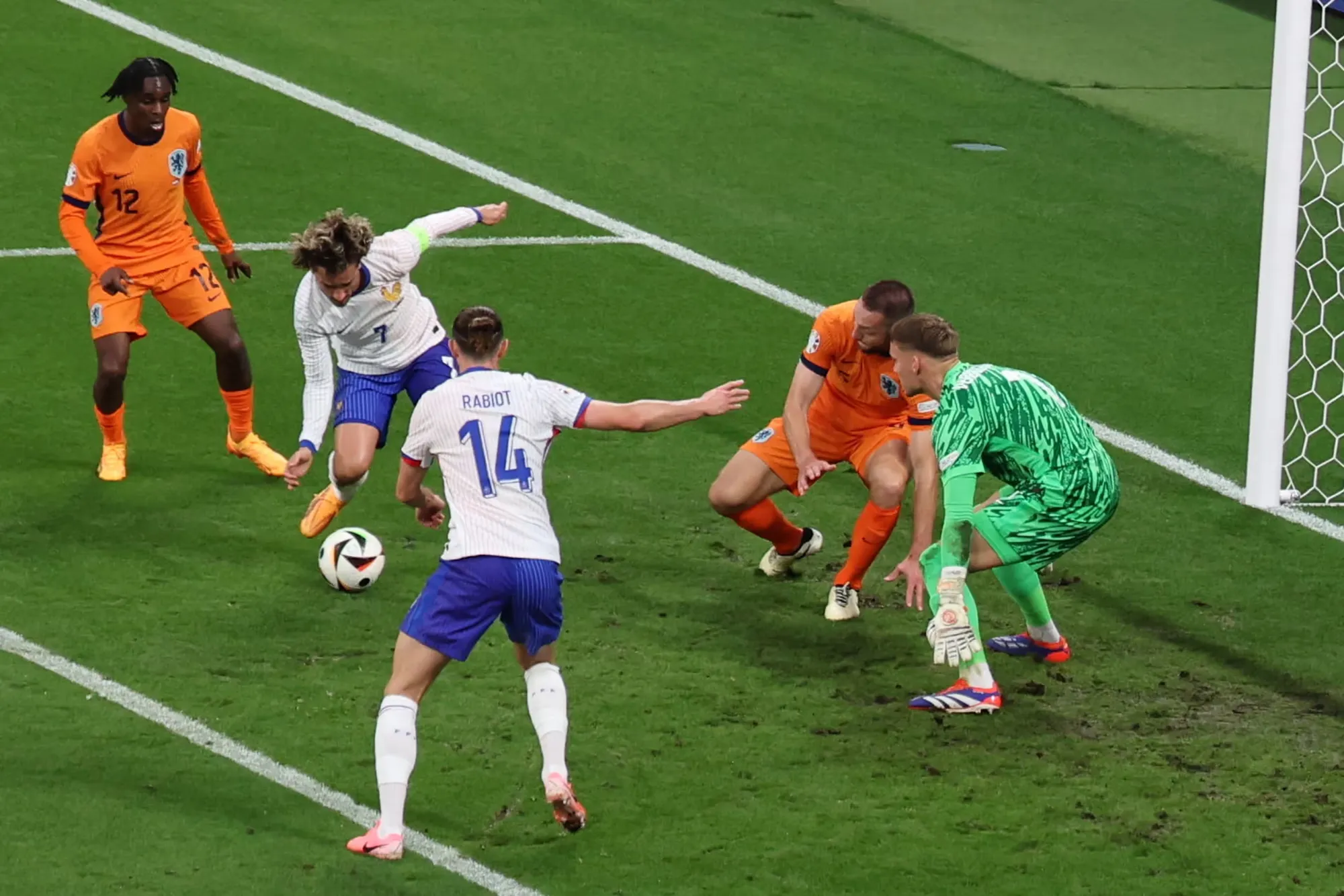 Франция – Бельгия: хроника и результат матча 1/8 финала Евро-2024