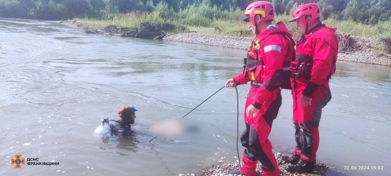 На Прикарпатье нашли мертвым 17-летнего парня, пропавшего во время купания на реке Черемош