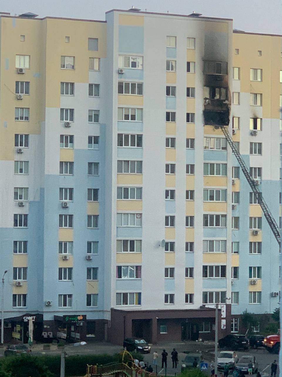 Под Киевом сгорела квартира после взрыва аккумулятора Подробности, фото и видео
