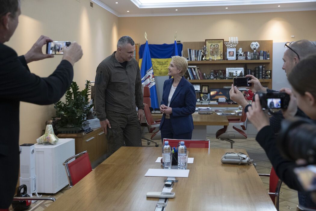 Виталий Кличко встретился с главой Бундесрата Германии Мануэлой Швезиг