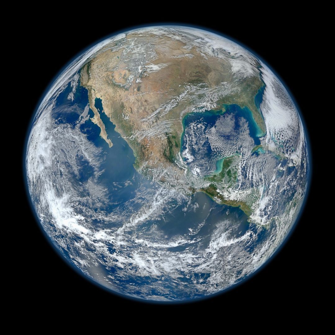 Чому Земля має лише один супутник, тоді як інші планети – сотні. Пояснення фізика
