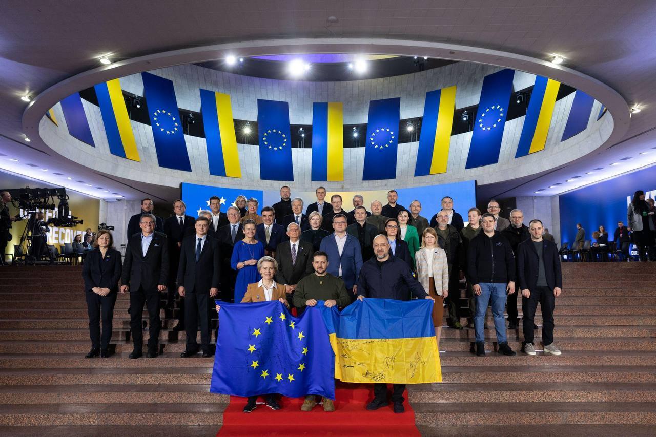У Люксембурзі пройшли переговори про вступ України в ЄС: Зеленський назвав цей день історичним