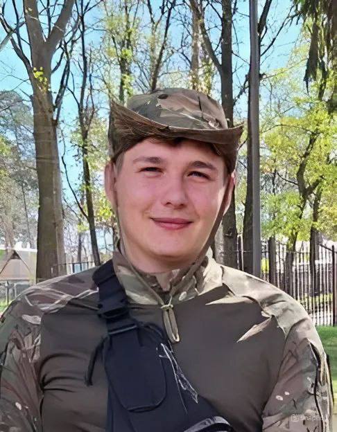 Ему навсегда будет 22: на фронте погиб военный из Киевской области Денис Козак. Фото