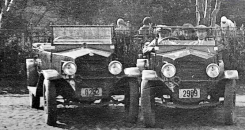 Навіщо в СРСР робили авто з кермом справа: йдеться не лише про експорт