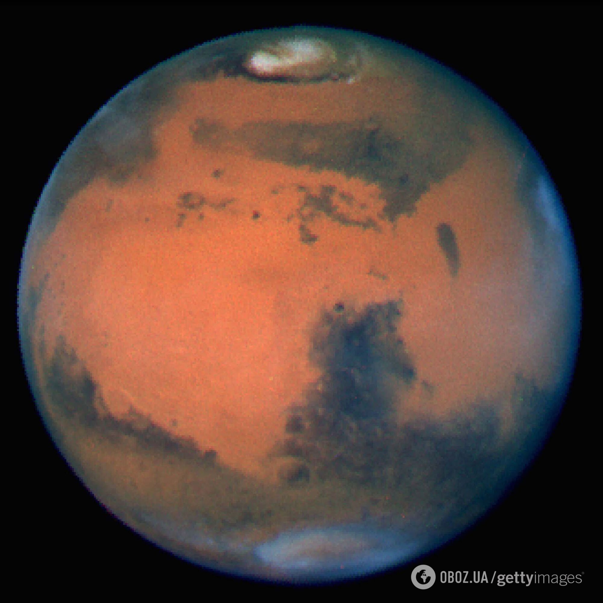 NASA сфотографировало на Марсе "космический картофель". Фото