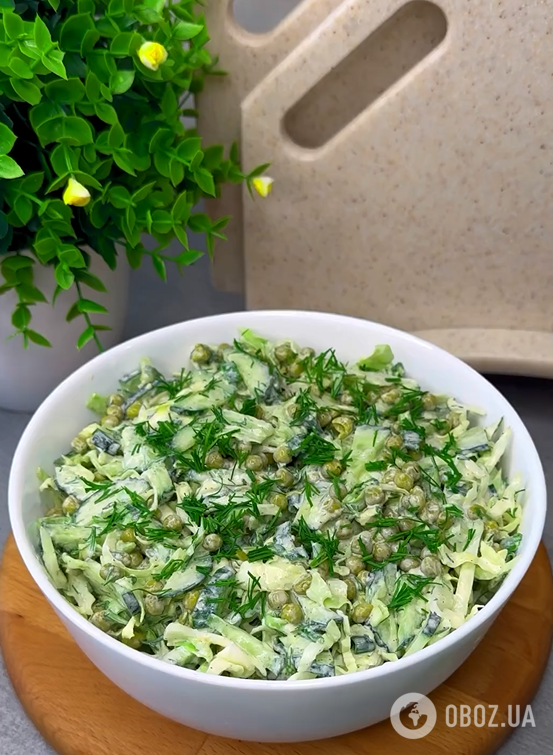 Найсмачніший салат з молодої капусти без майонезу: чим заправити страву