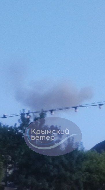 В окупованому Криму пролунали вибухи: у Щолкіно зафіксували приліт. Фото і відео
