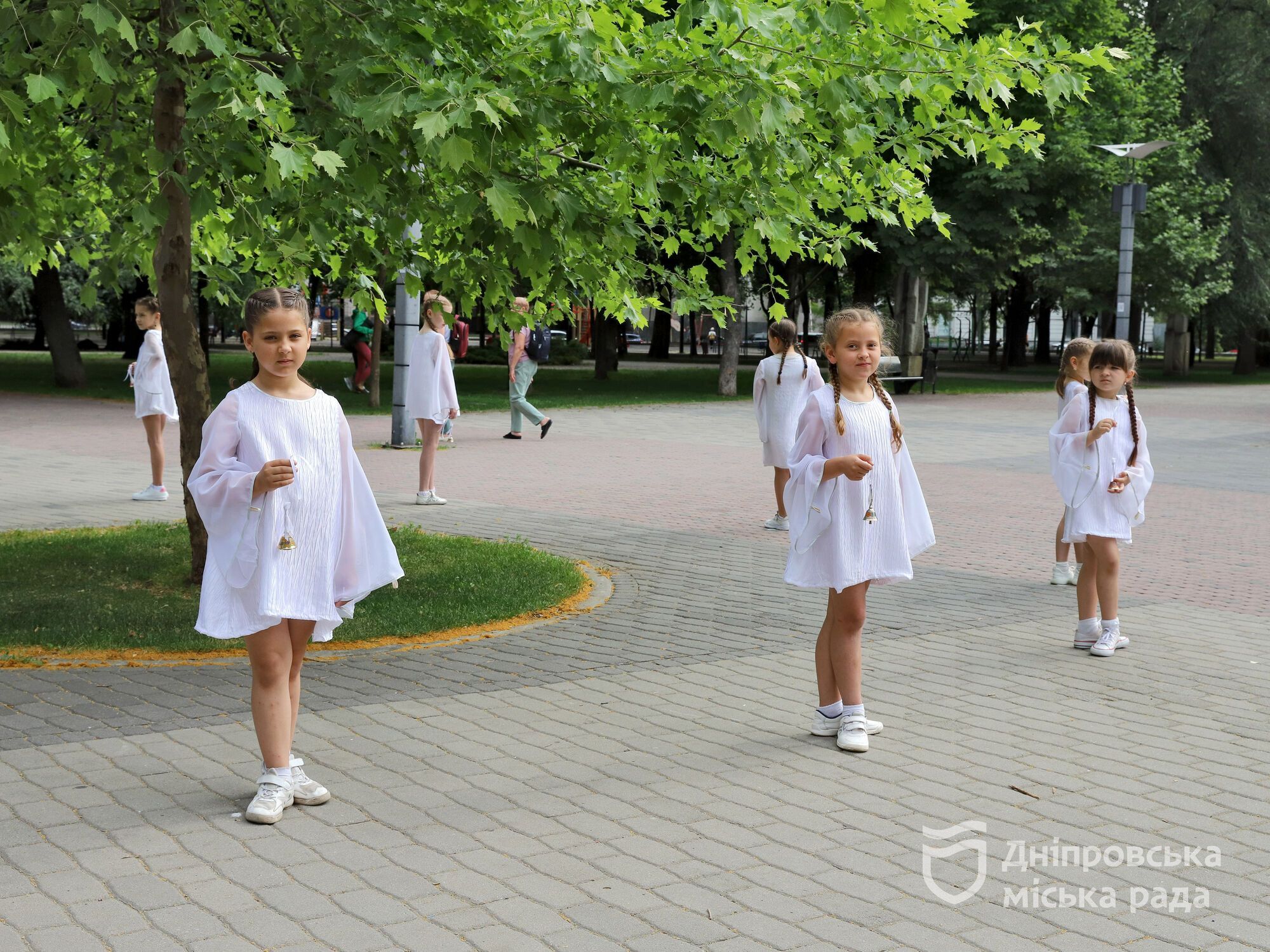 У Дніпрі вшанували памʼять дітей, вбитих Росією під час війни в Україні