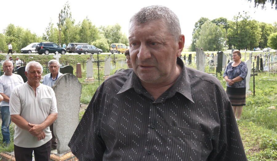 На Житомирщині чоловік помер після візиту в ТЦК: кажуть про напад епілепсії, але рідні заявляють про побиття. Фото 