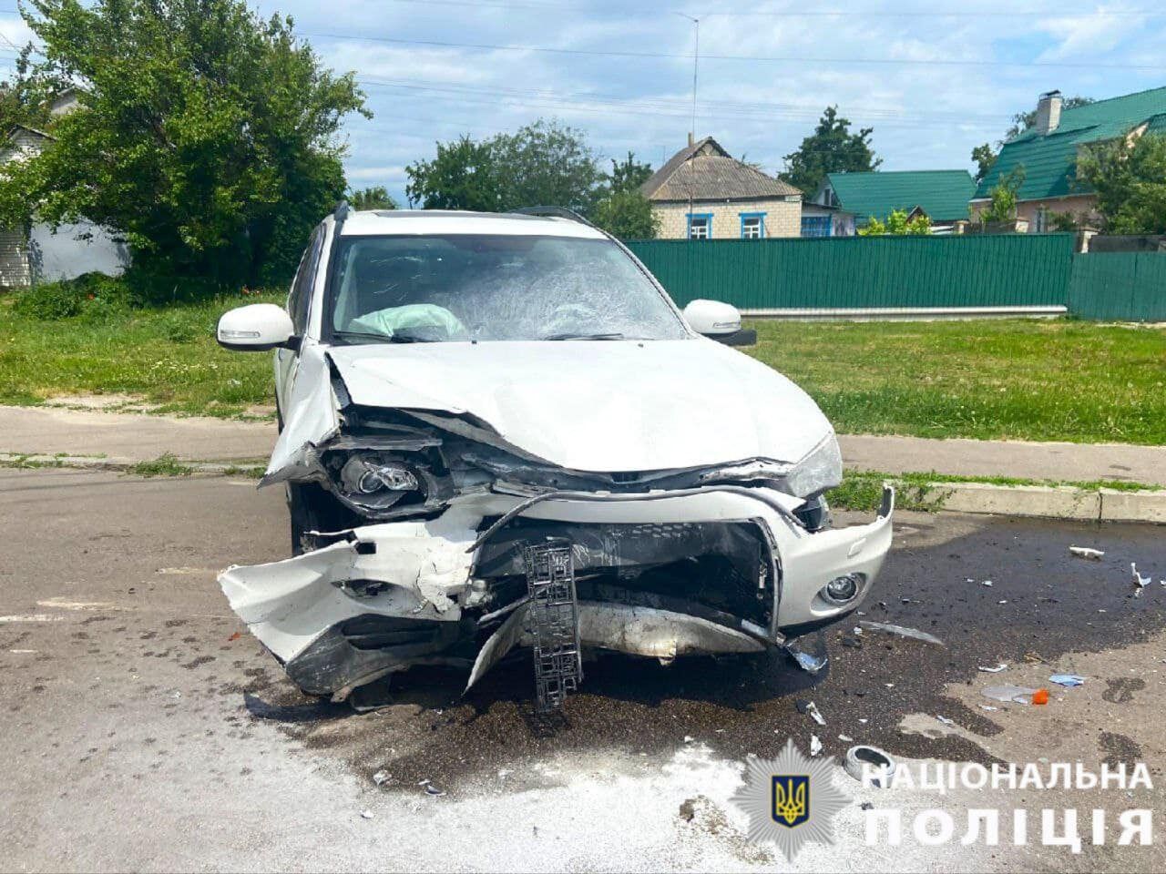 В крови было 3,4 промилле алкоголя: в Киевской области пьяный водитель устроил ДТП с пострадавшим. Фото