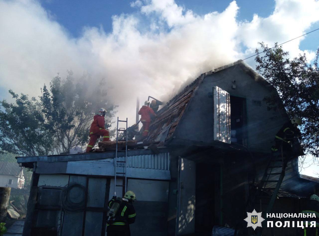В Киевской области произошел масштабный пожар на улиточной ферме. Подробности и фото