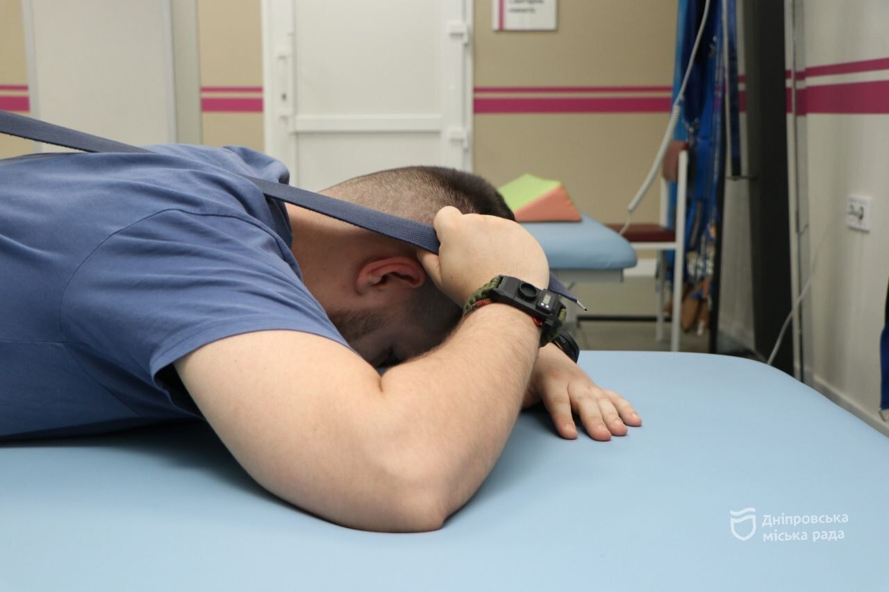 Каждый день делают невозможное: в Днепре работает сверхсовременный реабилитационный центр
