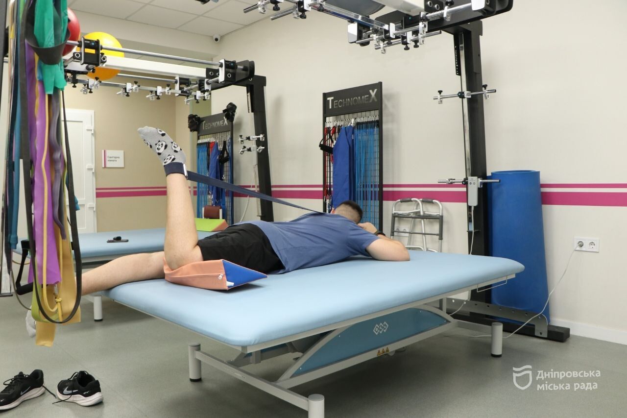 Каждый день делают невозможное: в Днепре работает сверхсовременный реабилитационный центр
