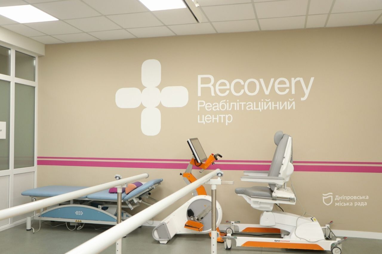 Каждый день делают невозможное: в Днепре работает сверхсовременный реабилитационный центр