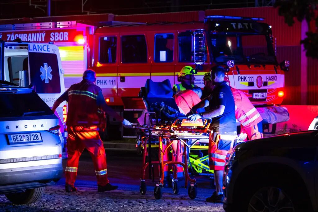 В результате столкновения поездов в Чехии погибли две украинки: подробности и фото