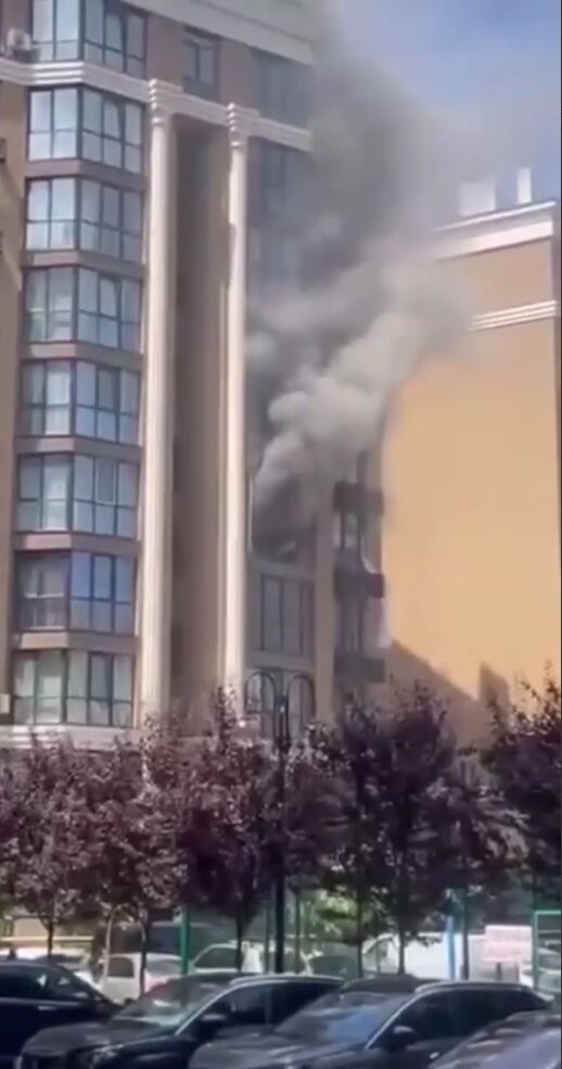 Под Киевом произошел взрыв в многоэтажке, есть пострадавший. Подробности и видео