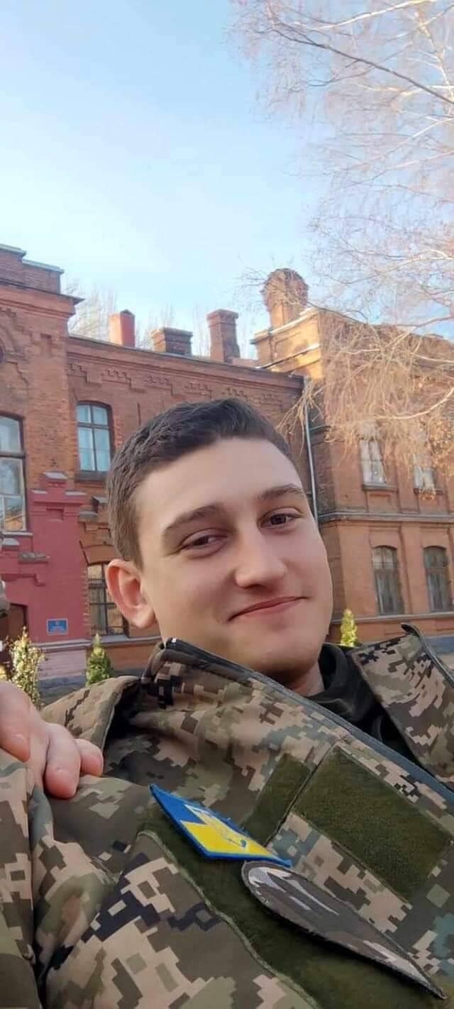 Был настоящим командиром для бойцов": под Волчанском погиб 22-летний воин из Славянска. Фото