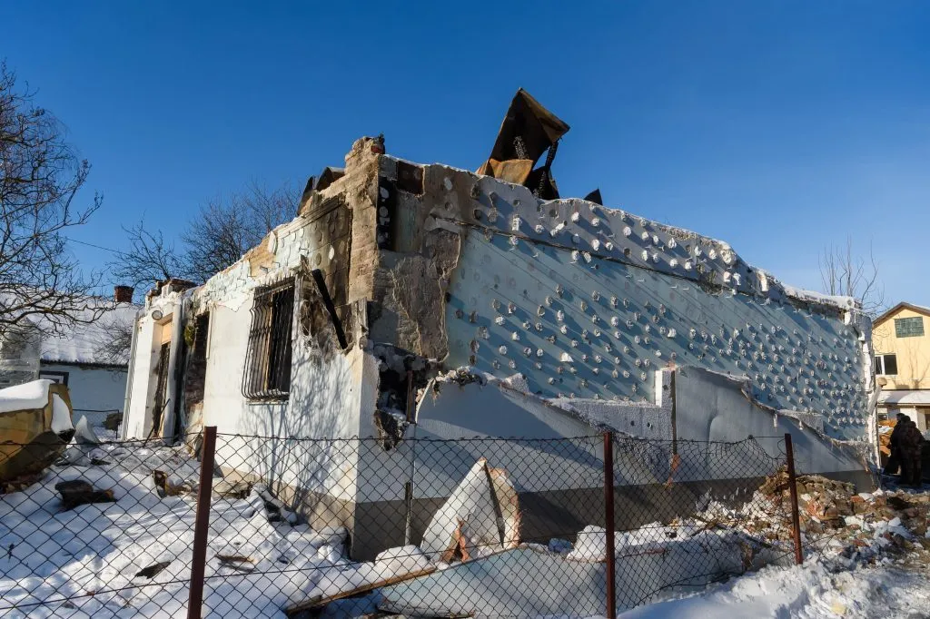 Порошенко: уже могли бы открыть отстроенный музей Шухевича, но там до сих пор только обгоревший фундамент