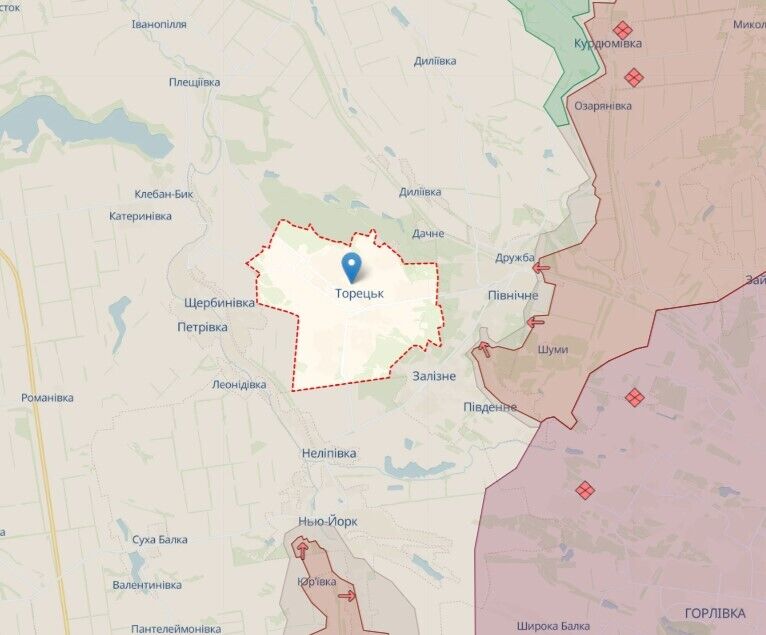 Оккупанты пытаются захватить Торецк, у них большие резервы: военный заявил о тяжелой ситуации. Карта