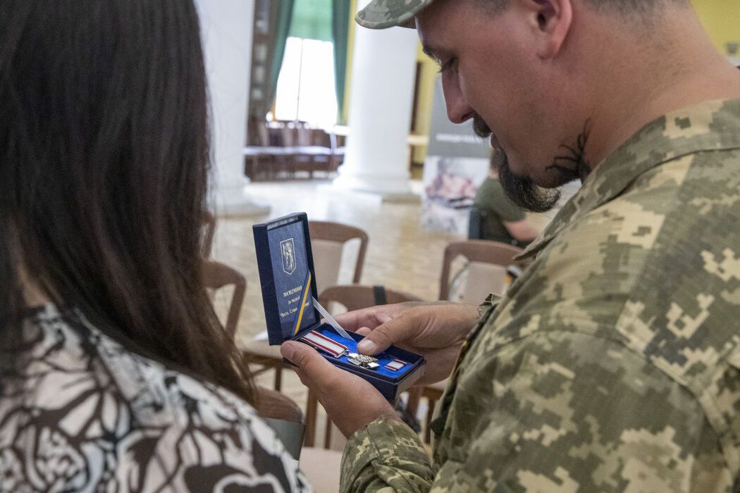 Ветерани-спортсмени та тренери ветеранських команд Києва отримали нагороди від Кличка