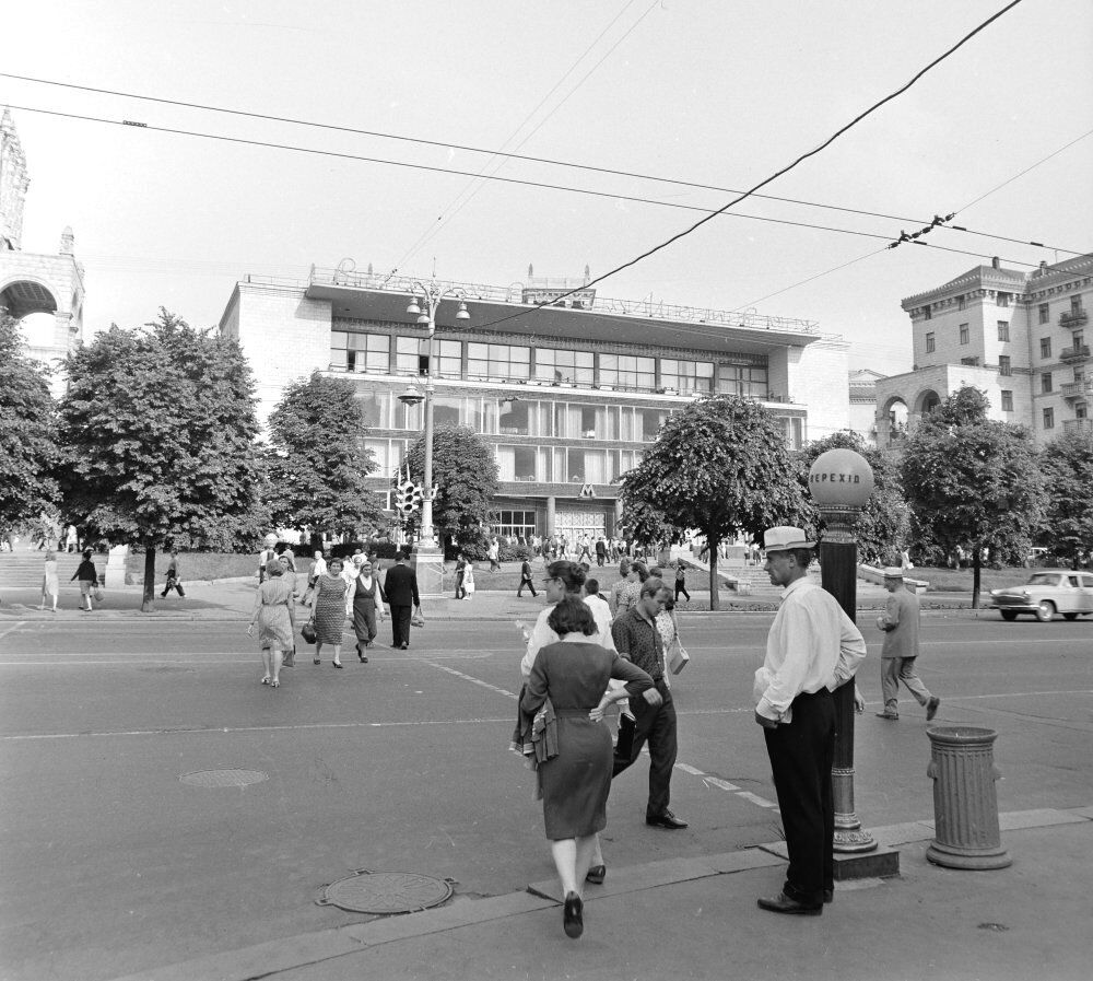 В сети показали, как выглядел Киев на снимках венгерского фотографа в 1965 году. Архивные фото