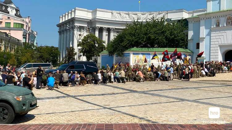 В Киеве простились с командиром батальона ОУН Николаем Кохановским. Фото